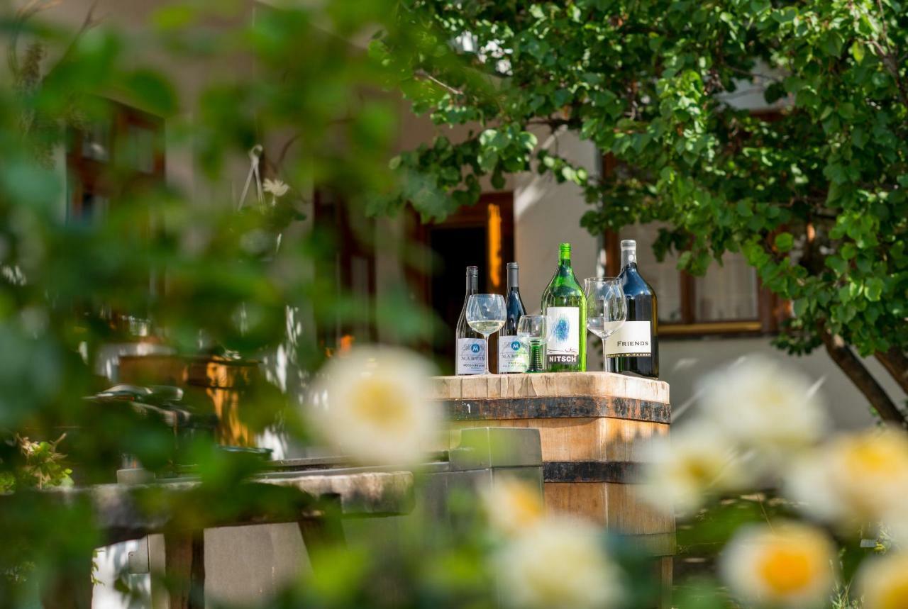 ホテル Weingut Martinshof Sankt Ulrich  エクステリア 写真